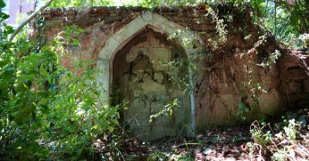 Osmanlı mirası çöplüğe döndü