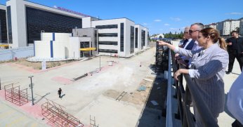 Yeni hastaneye çevre düzenlemesi ve kavşak