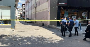 Korkuya sebep olan şüpheli valiz fünye ile patlatıldı