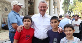 Başkan Büyükakın: Bu sevgiye layık olmak için çalışıyoruz