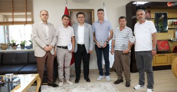 Başkan Gökçe’den Emekli  Personellere Teşekkür Plaketi