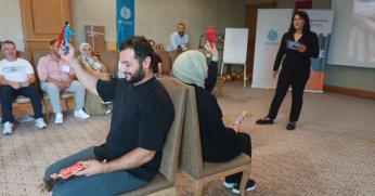 Evlilik okulu ile aile bağlarını güçlendiriyorlar