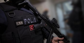 84 göçmen kaçakçısı ve bin 29 düzensiz göçmen yakalandı