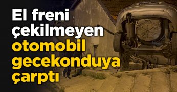 El freni çekilmeyen otomobil gecekonduya çarptı