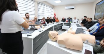 Afet İşleri personeline ilk yardım eğitimi