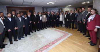 MHP İl Başkanı Batı ve yönetimi, Başkan Büyükakın’ı ziyaret etti