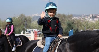20 bin çocuk binicilik sporuyla tanıştı