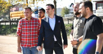 Başiskele Trafiğine Nefes Aldıracak Yeni Yol Asfaltlanıyor