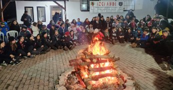 BAŞKAN SEZER İZCİLERLE BİR ARAYA GELDİ