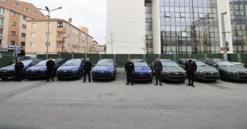 Gebze Emniyet'ine araç desteği