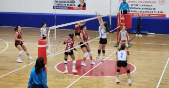 LİDER GÖLCÜK BELEDİYESPOR’DAN BİR GALİBİYET DAHA