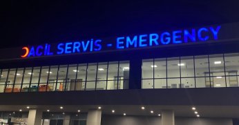 İzmit’te yumruklar havada uçuştu!