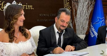 Tenisle başlayan aşk tenisle devam ediyor