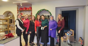 Nutat ailesine ziyaret