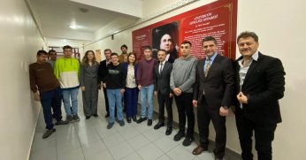 Özel bireyleri unutmadı