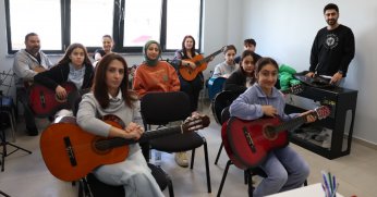 Müziğin kalbi Derince’de atıyor!