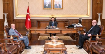 Vali İlhami Aktaş’a ziyaretler devam ediyor