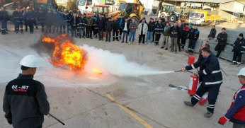 Başiskele Belediyesi Personeline Yangın Tatbikatı   