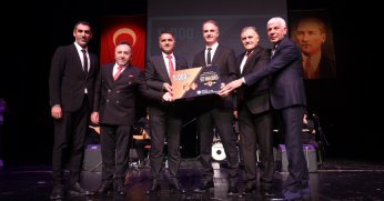 Halk müziği yarışmasında muhteşem final