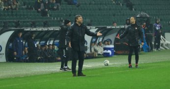 Ertuğrul Sağlam'a mı yazar?