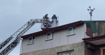 Bacadan yükselen dumanlar itfaiyeyi harekete geçirdi