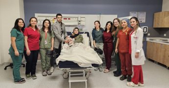 Yeni yılın ilk bebeği doğdu!