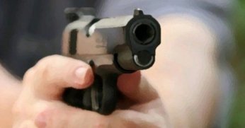 Tabancasını temizlerken kazara kendini vurdu