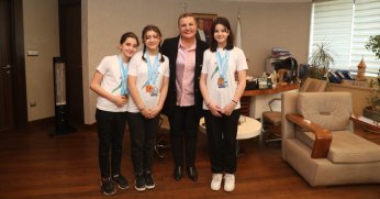 7 altın 2 gümüş madalya