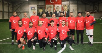 Körfez’de meclis üyeleri halı sahada buluştu