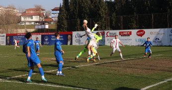 TFF 2. Lig: Belediye Derincespor: 1 - Vanspor FK: 4