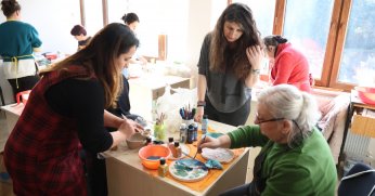 Kartepe’de Seramik Kursuna büyük ilgi