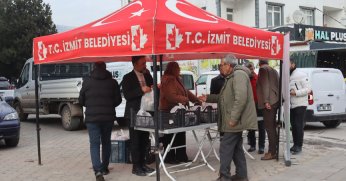  İzmit Belediyesi kendi ürettiği mantarları halkla buluşturmaya devam ediyor