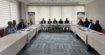 Körfez Ticaret Odası’nda ilçenin altyapı sorunları görüşüldü