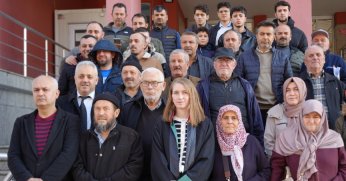 İki köyü dolandırdı 