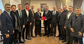 Başkan Dokuzlar’dan Yoğun Ziyaret Trafiği