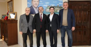 İş insanı Selvi’den Talus’a tebrik ziyareti