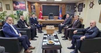  Gölcük'te inceleme ve ziyaretlerde Bulundu