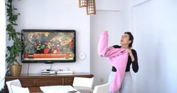 Avrupa güzeli deprem için oynadı