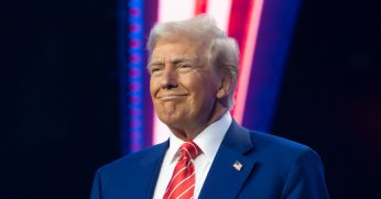 ABD Başkanı Donald Trump piyasaları sarsacak yeni kararını duyurdu.