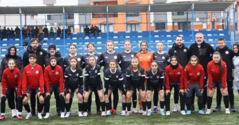 Körfezli kızlardan galibiyet!