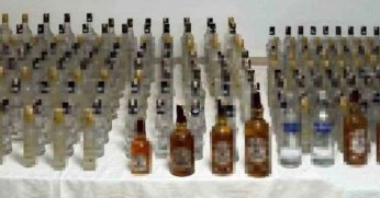 İstanbul'un Zeytinburnu ilçesinde sahte alkol satışı