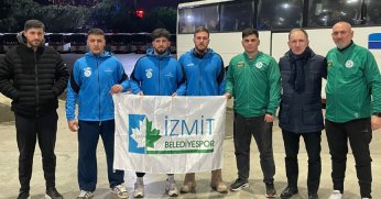 İzmit Belediye spor Güreş Takımı, Türkiye Şampiyonası İçin Sivas’ta