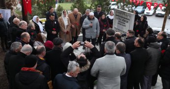 Leyla Atakan ve yol arkadaşları için anma programı düzenledi