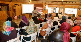  kadınlara ‘Aile içi iletişim’ söyleşisi!