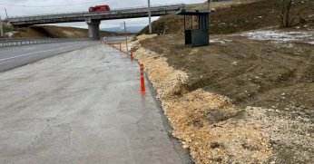 Hayri Çelik’ten durağa ve yola sert eleştiri!