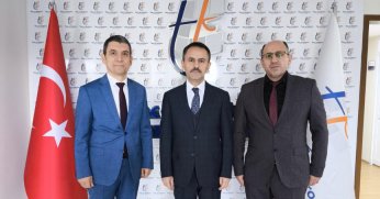 Vali Aktaş, Kocaeli Kadastro İl Müdürlüğünü Ziyaret Ederek İncelemelerde Bulundu