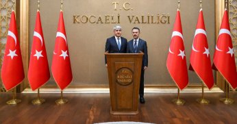 Selahaddin Menteş'i konuk etti