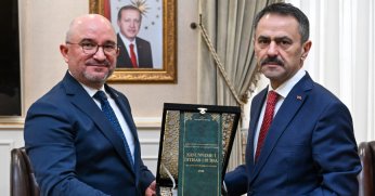 Vali İlhami Aktaş'ı ziyaret etti