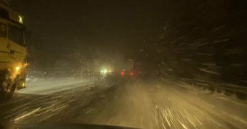 Kar fırtınasında göz gözü görmedi