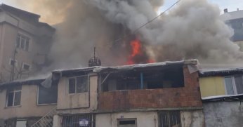 Gecekondu alevlere Teslim oldu 